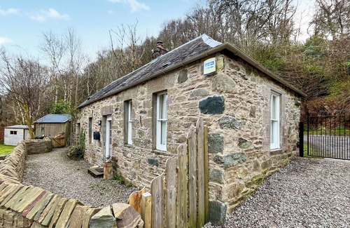 Murthly Cottage | 2 bedroom accommodation in Birnam Woods