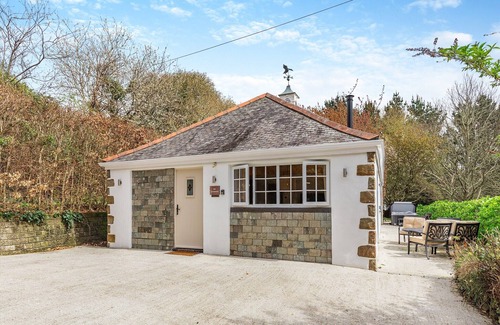 Carnon Downs Cottage | 2 bedroom accommodation in Carnon Downs