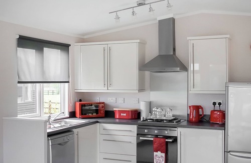 Barwell Ski Chalet | 2 bedroom accommodation in Earl Shilton