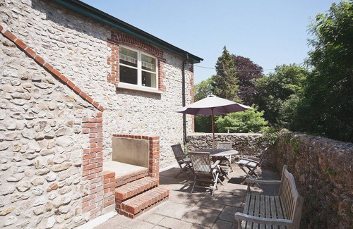 Lyme Regis Cottage | 2 bedroom accommodation in Nr. Lyme Regis