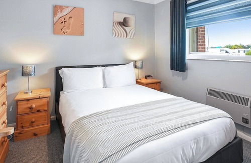 Oulton Broad House | 2 bedroom accommodation in Oulton Broad
