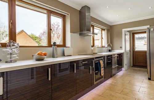 King's Lynn Cottage | 2 bedroom accommodation in Leziate, near Kings Lynn