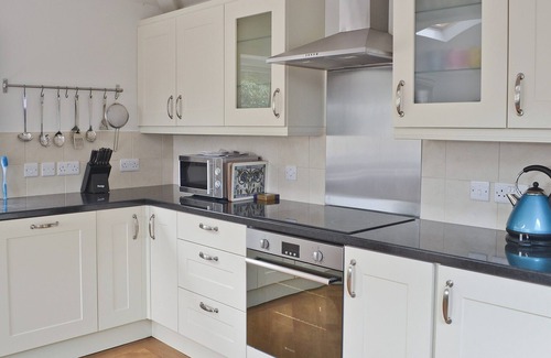 Menai Bridge Cottage | 2 bedroom accommodation in Llandegfan, near Menai Bridge