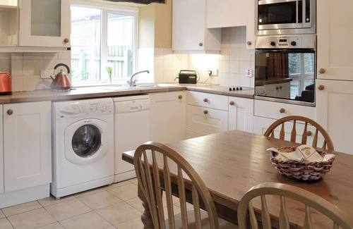 Kentisbury Cottage | 2 bedroom accommodation in Kentisbury Ford, near Barnstaple
