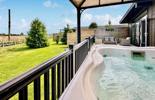 Raywell Ski Chalet | 2 bedroom accommodation in Raywell, Beverley