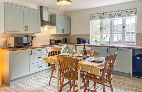 Dorchester Cottage | 2 bedroom accommodation in Cheselbourne, near Dorchester