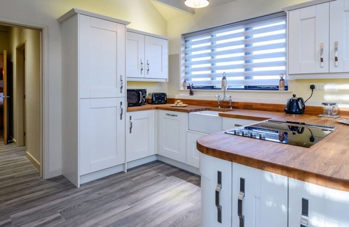 Halesworth Cottage | 2 bedroom accommodation in Heveningham, near Halesworth