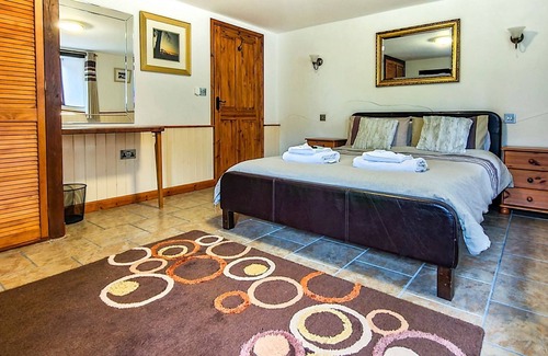 Fivelanes Cottage | 2 bedroom accommodation in Launceston
