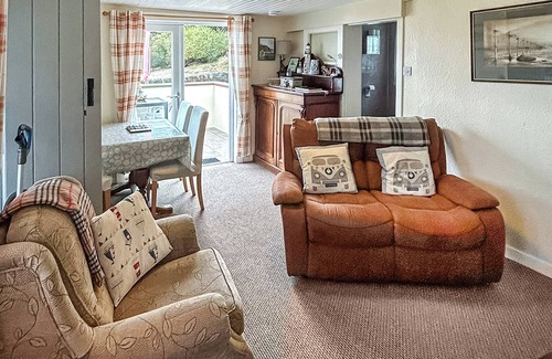 Sandyhills Cottage | 2 bedroom accommodation in Sandyhills