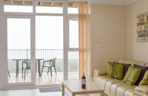 Pendine Cottage | 2 bedroom accommodation in Pendine, near Laugharne