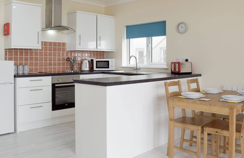 Pendine Cottage | 2 bedroom accommodation in Pendine, near Laugharne