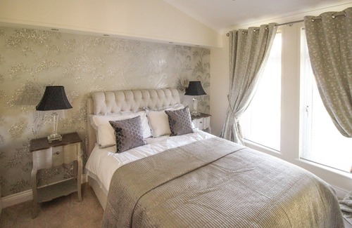 Congleton Cabin | 2 bedroom accommodation in Eaton, Congleton