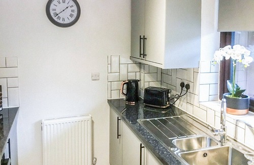Chinley Cottage | 2 bedroom accommodation in Chinley, near High Peak
