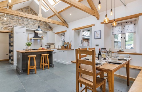 Pentrefelin Cottage | 2 bedroom accommodation in Llandeilo