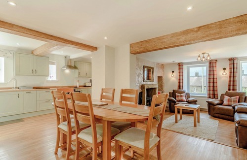 Lofthouse Cottage | 2 bedroom accommodation in Blazefield, near Pateley Bridge