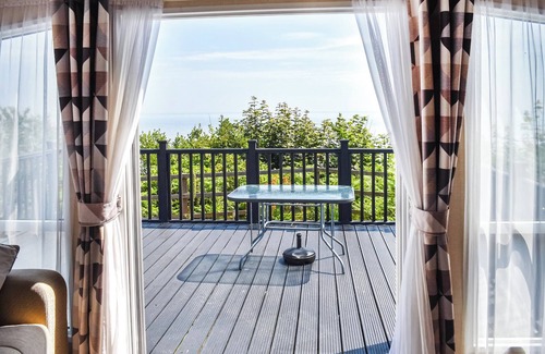 Corton Cottage | 2 bedroom accommodation in Corton, near Lowestoft