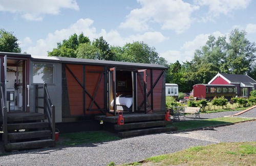 Stowmarket Cottage | 2 bedroom accommodation in Brockford, near Stowmarket