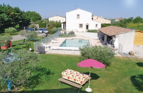 Mallemort Apartment | 2 bedroom accommodation in Mallemort
