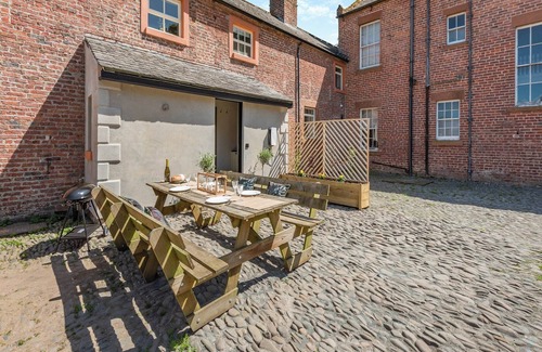 Carlisle Cottage | 2 bedroom accommodation in Longtown, near Carlisle