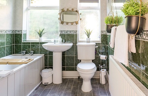 West Boldon Cottage | 2 bedroom accommodation in East Boldon