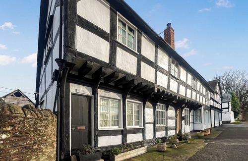 Weobley Cottage | 2 bedroom accommodation in Weobley, Herefordshire