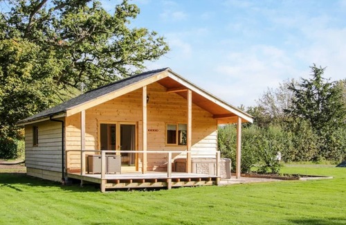Felton Ski Chalet | 2 bedroom accommodation in Oswestry