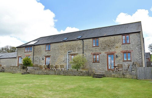 Sherborne Cottage | 2 bedroom accommodation in Leigh, near Sherborne