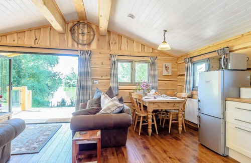 Skegness Cottage | 2 bedroom accommodation in Croft, near Skegness