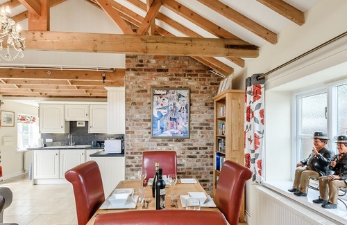 Burgh le Marsh Cottage | 2 bedroom accommodation in Burgh-le-Marsh, near Skegness