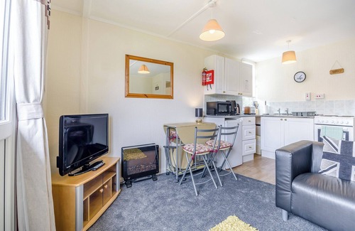 Anderby Creek Cottage | 2 bedroom accommodation in Anderby Creek, Mablethorpe