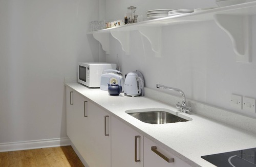 Bridport Cottage | 2 bedroom accommodation in Bothenhampton, near Bridport