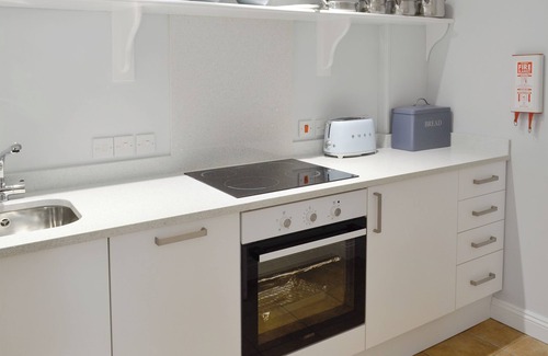 Bridport Cottage | 2 bedroom accommodation in Bothenhampton, near Bridport