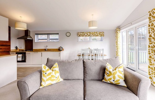 Ledbury Cabin | 2 bedroom accommodation in Ledbury