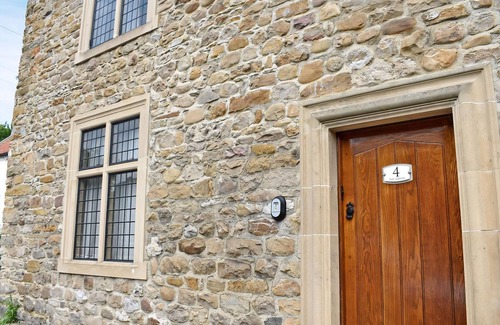 Richmond Cottage | 2 bedroom accommodation in Richmond