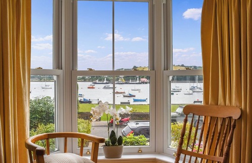 Saltash Cottage | 2 bedroom accommodation in Saltash