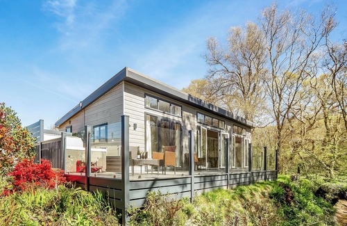 Saltash Ski Chalet | 2 bedroom accommodation in Notter Bridge, Saltash