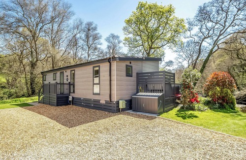 Saltash Ski Chalet | 2 bedroom accommodation in Notter Bridge, Saltash