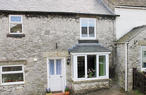 Tideswell Cottage | 2 bedroom accommodation in Tideswell, near Buxton