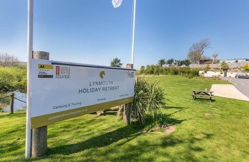 Barbrook RV Rental | 2 bedroom accommodation in Lynton