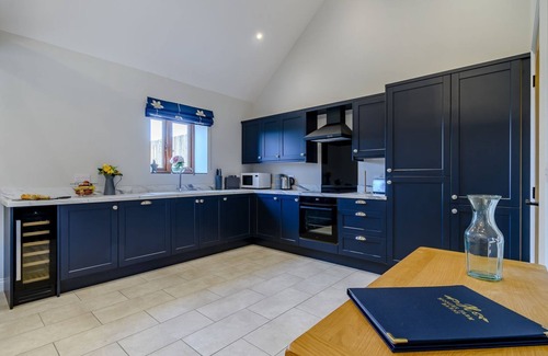 Newark Cottage | 2 bedroom accommodation in East Stoke, near Newark