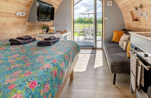 Thirsk Cottage | 2 bedroom accommodation in South Kilvington, near Thirsk