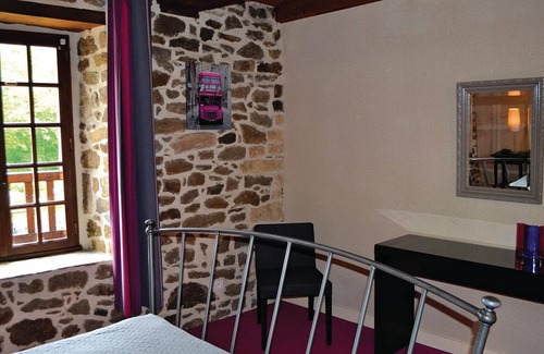 Taden House | 2 bedroom accommodation in Taden