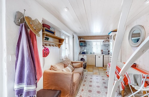 Ars-en-Re House | 2 bedroom amazing home in Ars-en-Ré