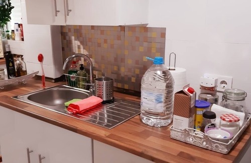 Carretera de Cadiz Apartment | 2 bedroom apartment 500 m from the beach, wifi, air conditioning throughout the aprt.