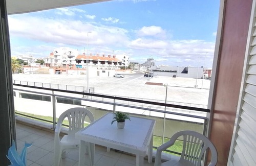 Areias de Sao Joao Apartment | 2 bedroom apartment, in a quiet and central place , AC, Albufeira
