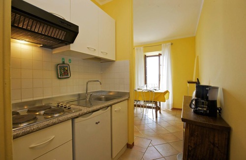 Cannobio Apartment | 2 bedroom apartment in a popular holiday residence with private beach