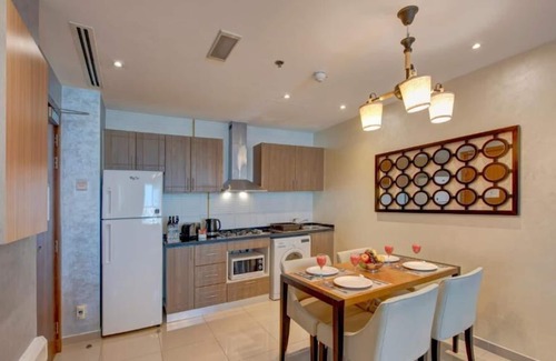 Al Sufouh 2 Apartment | 2 Bedroom Apartment Near Dubai Internet City Metro