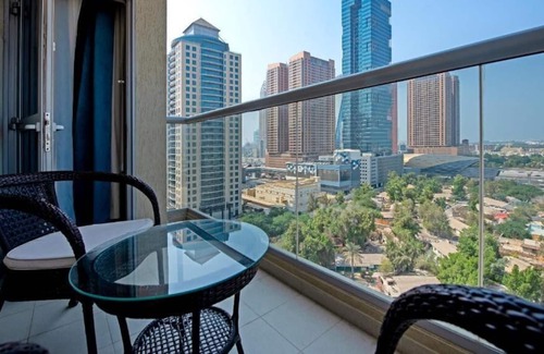 Al Sufouh 2 Apartment | 2 Bedroom Apartment Near Dubai Internet City Metro