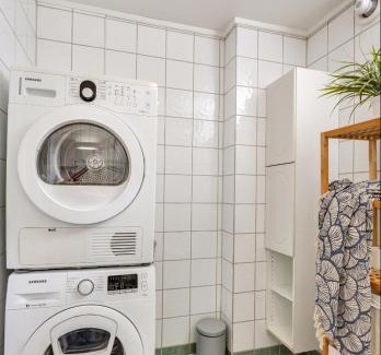 Tromso Apartment | 2-Bedroom Apartment with Private Entrance Near Tromsø City Centre