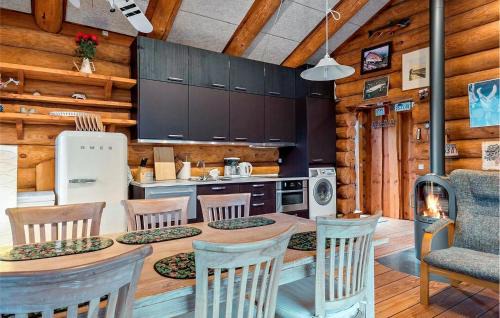 Skarrild House | 2 Bedroom Awesome Home In Kibæk